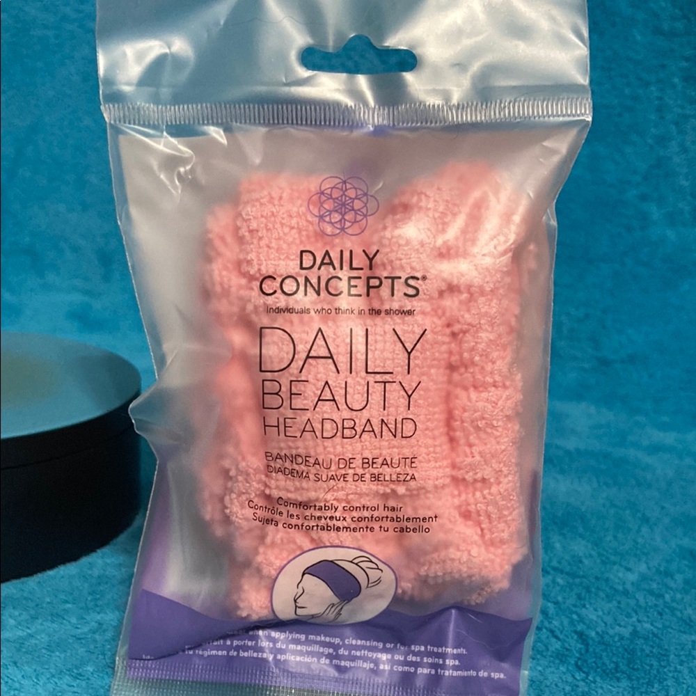 Daily Concepts Pink Beauty Headband